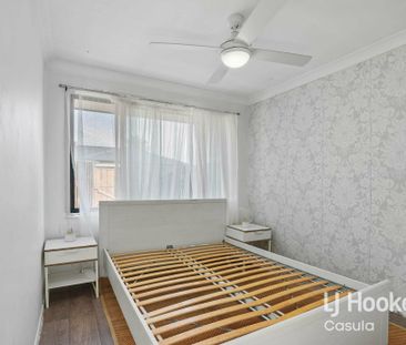 Cozy Granny Flat with Water Included in The Rent - Photo 3