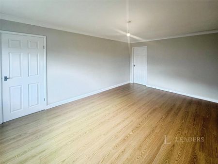 3 bedroom semi-detached house to rent - Photo 3