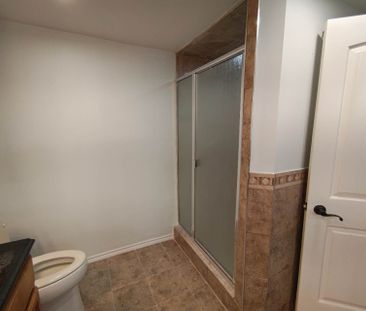 For Lease - 1629 Louise Boulevard Unit# Unit 2, London North, Ontario - Photo 4