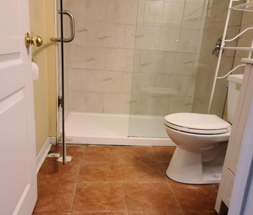 For Lease - 36 Legend Lane, Brampton, Ontario - Photo 5