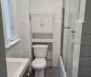 For Lease - 1623 Keele Street Unit# B (UPPER), Toronto, Ontario - Photo 1