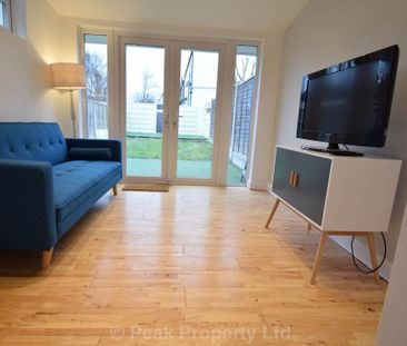 1 bedroom in a house share to rent - Photo 1