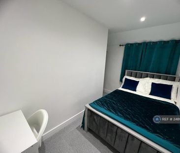 1 bedroom in a house share to rent - Photo 6