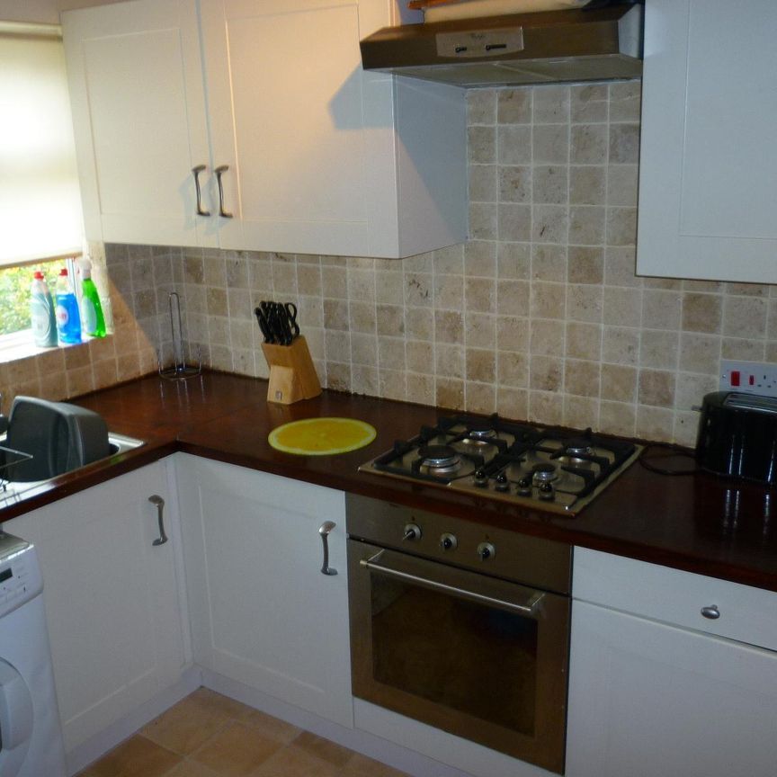 Lyric Way, Cardiff, Thornhill - Photo 1