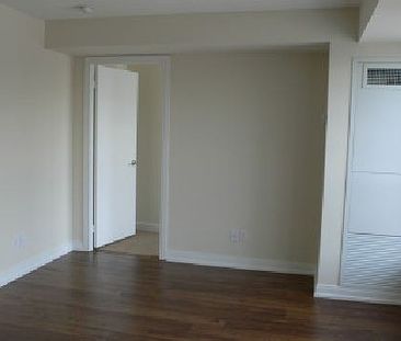 TRIDEL, LUXURY 1-BEDROOM CONDO FOR RENT 401/KENNEDY RD! - Photo 3
