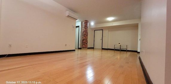 Grand 4 1/2 à louer / Large 4 1/2 for rent - Photo 2