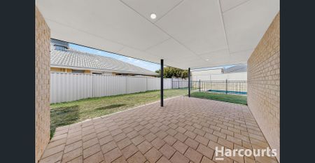 Stunning Family Home with Sparkling Pool - Photo 2