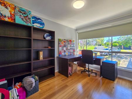 Spacious Family Home with Drive-Through Parking & Outdoor Entertaining - Photo 2