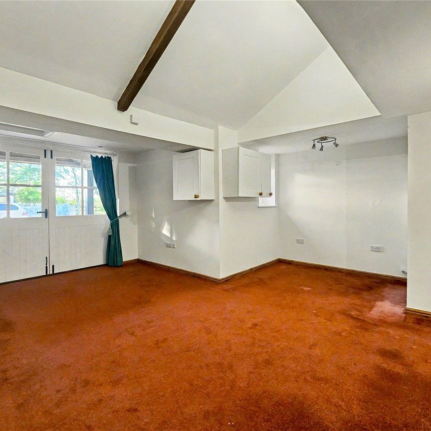 Law Lane, Drayton, Langport, Somerset, TA10 - Photo 1