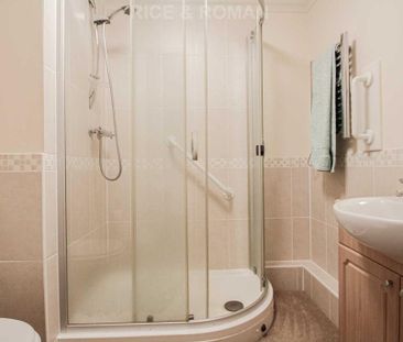 1 bedroom retirement property to rent - Photo 5