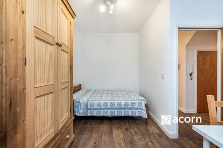 3 bedroom flat to rent - Photo 5