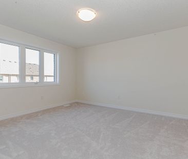 For Lease - 2 Molnar Crescent, Brantford, Ontario - Photo 4