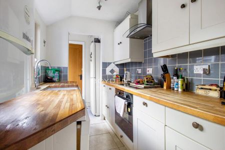 2 bedroom terraced house to rent - Photo 5