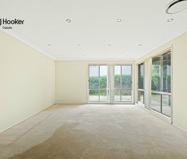 Room To Live, Work & Entertain - Photo 1