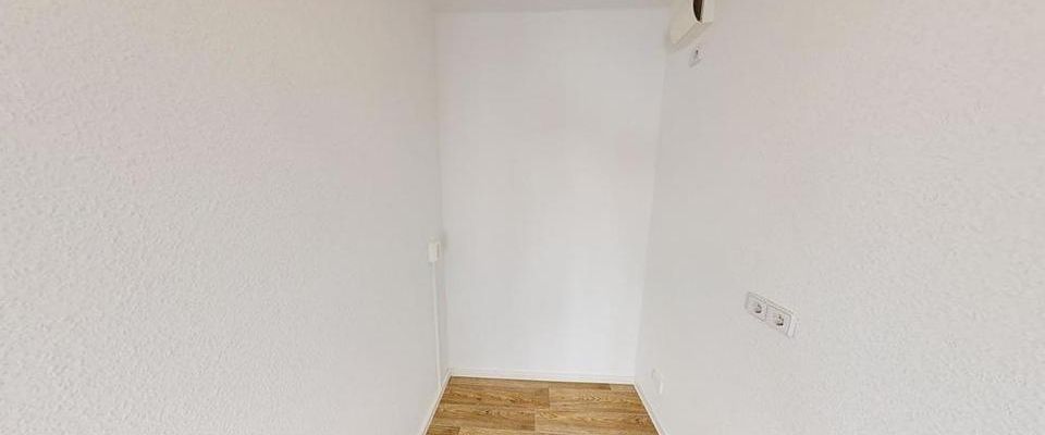 1-Raum-Wohnung mit Balkon und separater Schlafnische - Photo 1