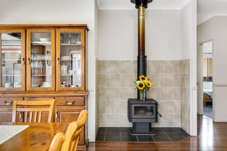 50 llewellyn Street - Photo 4