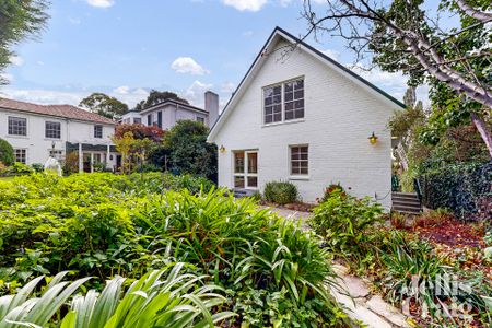 18 Merrion Place, Kew - Photo 4