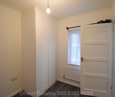 3 bedroom end of terrace house to rent - Photo 6