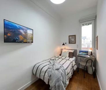 Calle de la Abada, Madrid, Community of Madrid 28013 - Photo 4