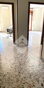 Trilocale in affitto - Photo 3