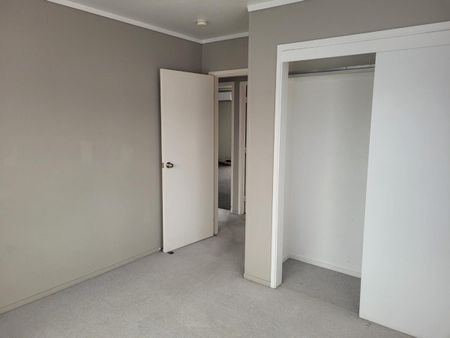 2/110 Young Street, Lynmouth, New Plymouth - Photo 4