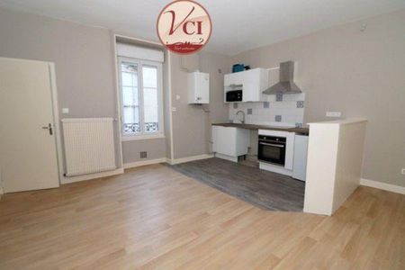 Location Appartement 2 pièces 43m² VICHY 03200 - Photo 2