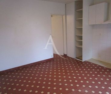 Location Appartement 2 pièces 29m² - Photo 2