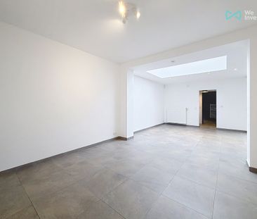 Huis met twee slaapkamers in Quaregnon - Foto 1