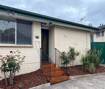 4/7 Lake Ave , MITCHAM - Photo 3