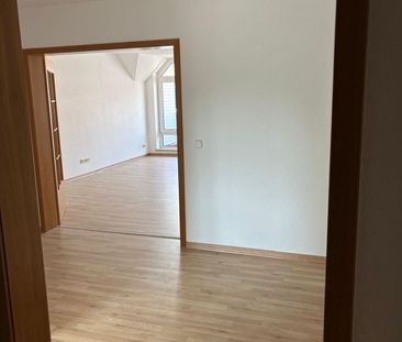 Große 3 Zimmerwohnung im 2.Obergeschoß in zentraler Lage von Wilhel... - Photo 3