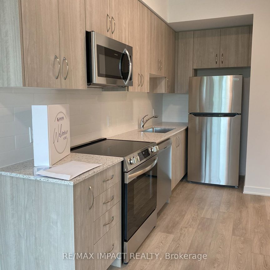 For Lease - 385 Arctic Red Drive Unit# 224, Oshawa, Ontario - Photo 1