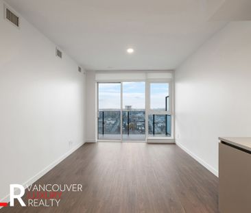 Condo in Surrey, BC - Photo 6