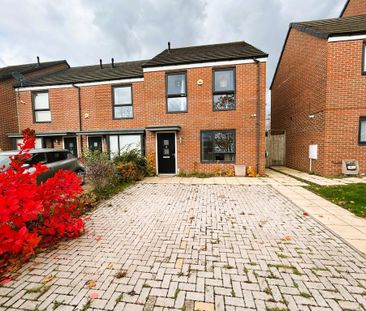 3 bedroom terraced house to rent - Photo 2