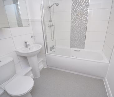 1 Bed Flat, City House, CR0 - Photo 1