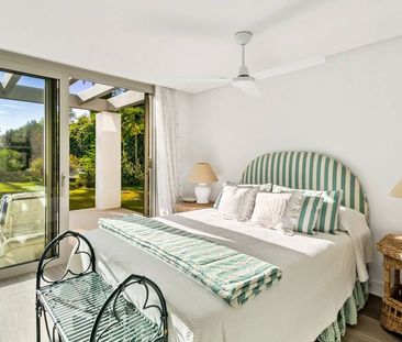 Luxury Villa for rent in The Golden Mile, Spain - Photo 4