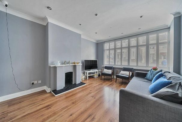 4 bedroom house to rent - Photo 1