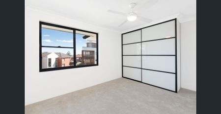 Beautifully Renovated | Ocean Views - Photo 2