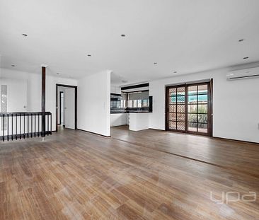 40 Pennyroyal Crescent, KURUNJANG - Photo 4