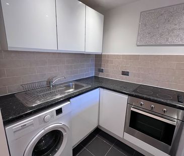 1 Bed Flat, Burnham Close, SE1 - Photo 6