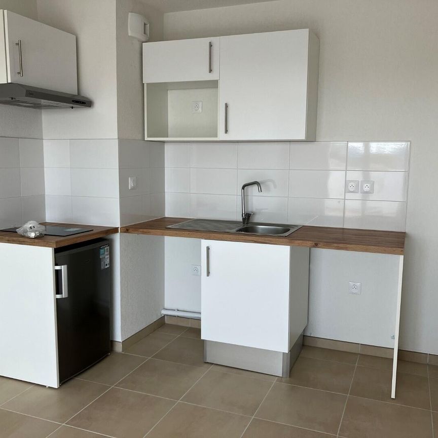 location Appartement T2 DE 43.3m² À TOULOUSE - Photo 1
