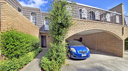 8/21 Lisson Grove, Hawthorn VIC 3122 - Townhouse For Rent | Domain - Photo 2