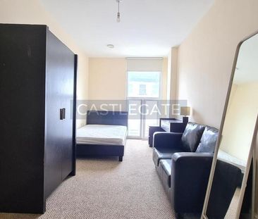 1 bedroom triplex to rent - Photo 6