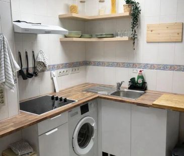 Alquiler de estudio en Calle Mirarosas - Photo 1