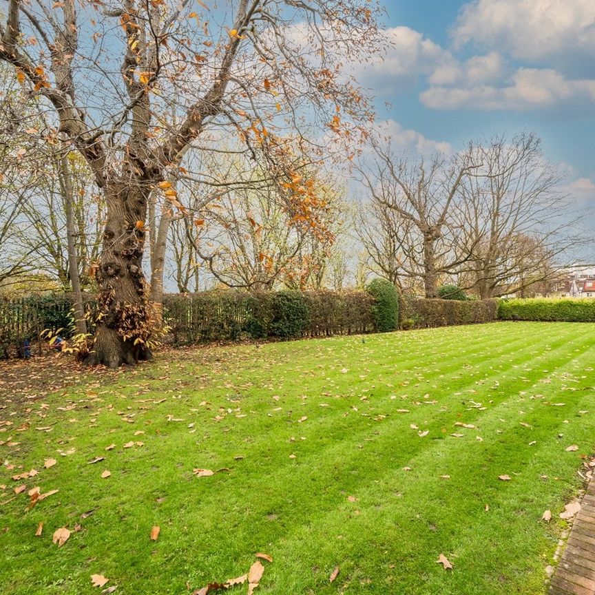 2 Bed Flat, Perryn House, W3 - Photo 1