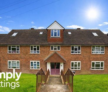 2 Bed property for rent - Photo 2