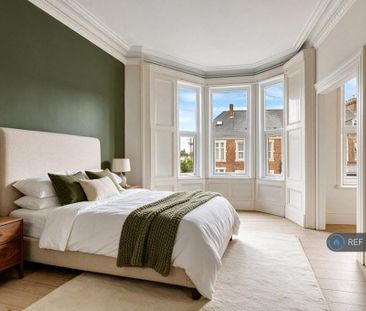 1 bedroom in a house share to rent - Photo 1