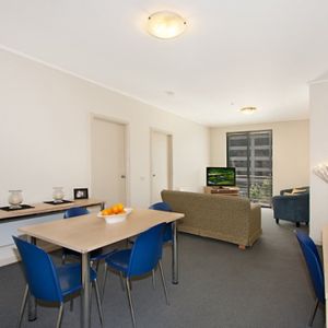 Melbourne | Student Living on A’Beckett | 2 Bedroom Apartment - Photo 2