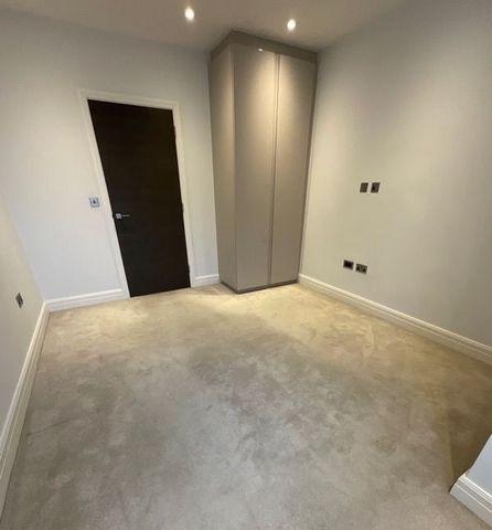 2 Bed Flat, Kew Bridge Road, TW8 - Photo 5