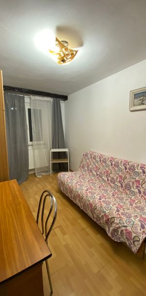 Garsoniera, zona Podu Ros - Fotografie 1