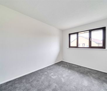 Adams Way, Croydon, CR0 - Photo 4